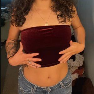 ☀️ maroon strapless top ☀️